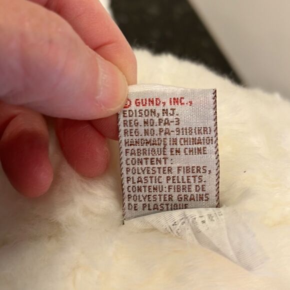 Gund White Crummpet Bear #15013. Size 11” - Picture 9 of 9